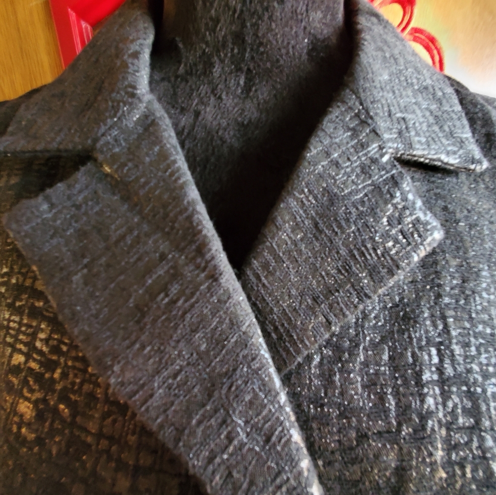 Vintage Simply Vera Vera Wang Light Trench Coat